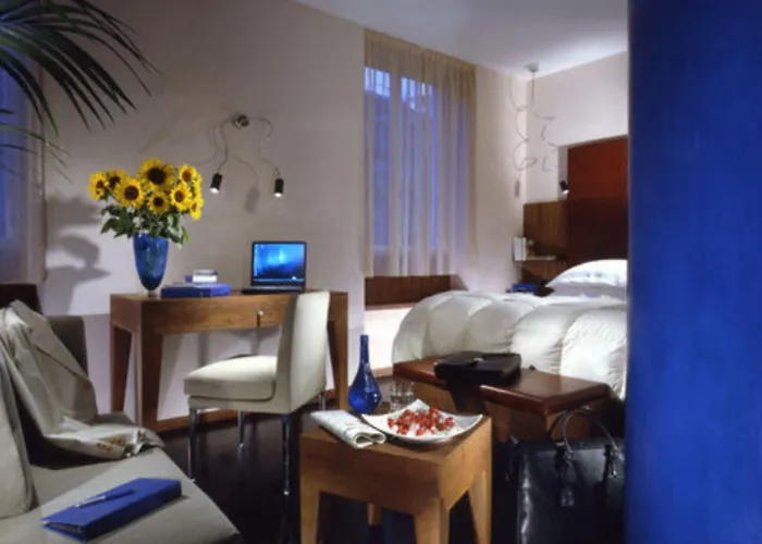 Otel Maison Piazza Di Spagna Esperienze Roma
