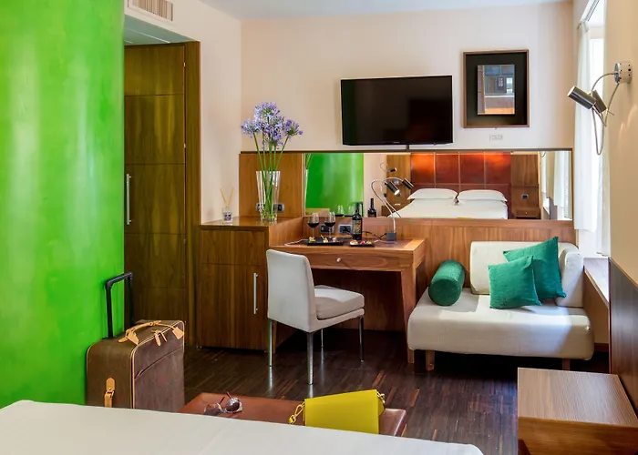 Otel Maison Piazza Di Spagna Esperienze 4*