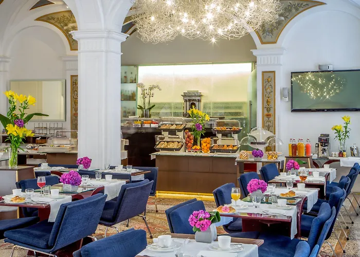 Otel Maison Piazza Di Spagna Esperienze Roma