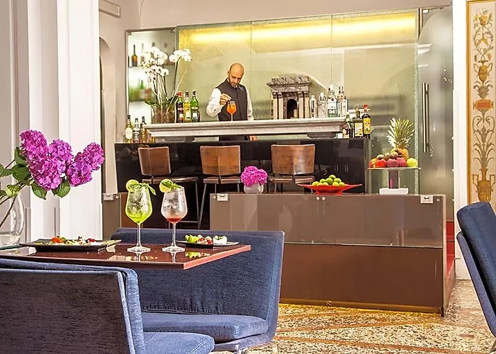 Maison Piazza Di Spagna Esperienze 4*